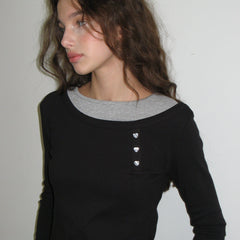 RONRON UNBALANCE HEART BUTTON LAYERED T SHIRT BLACK