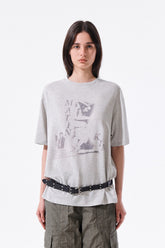 MATIN KIM PORTRAIT GRAFFITI LOGO TOP IN LIGHT GREY