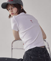 RONRON BACK RIBBON HEART SLIM CROP T SHIRTS WHITE
