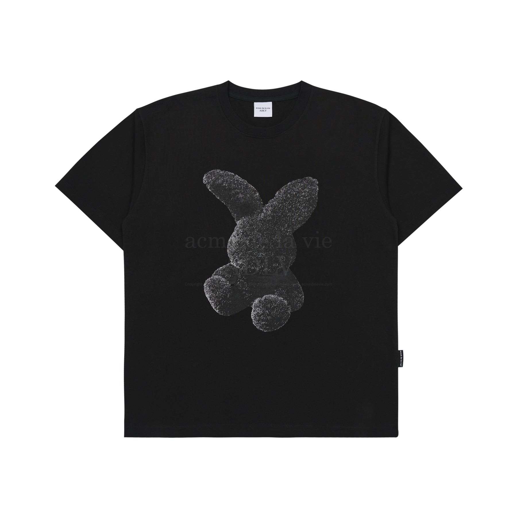 【IN STOCK】ADLV BLACK FUZZY RABBIT SHORT SLEEVE T-SHIRT BLACK