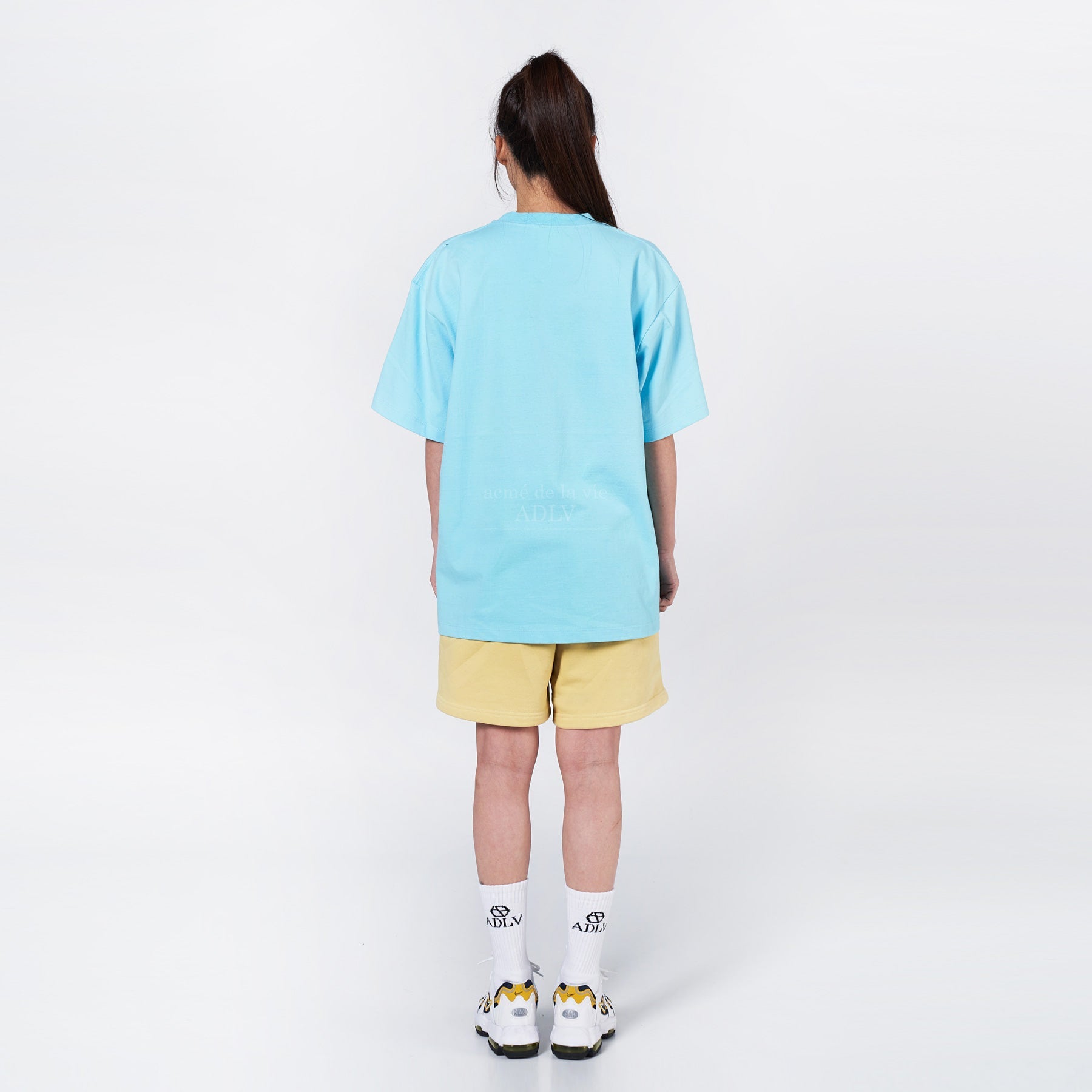 【IN STOCK】ADLV FRIENDS 2 SHORT SLEEVE T-SHIRT SKYBLUE