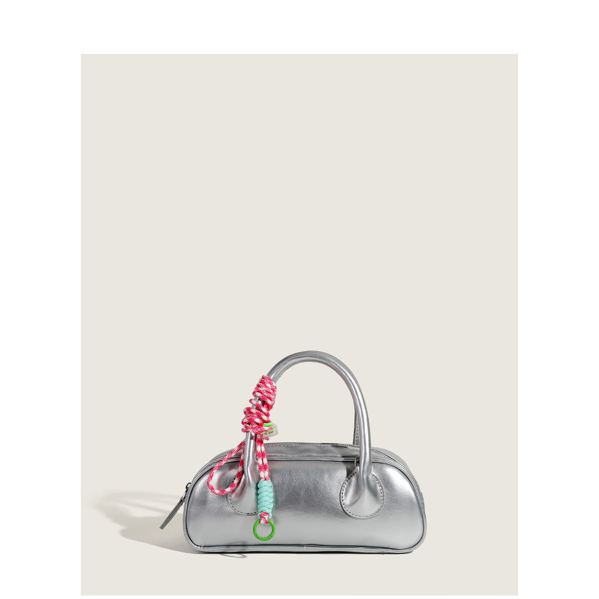 Cute and versatile handbag