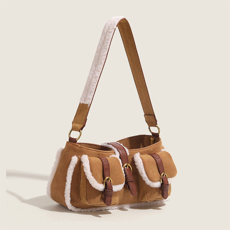 Retro versatile shoulder plush bag
