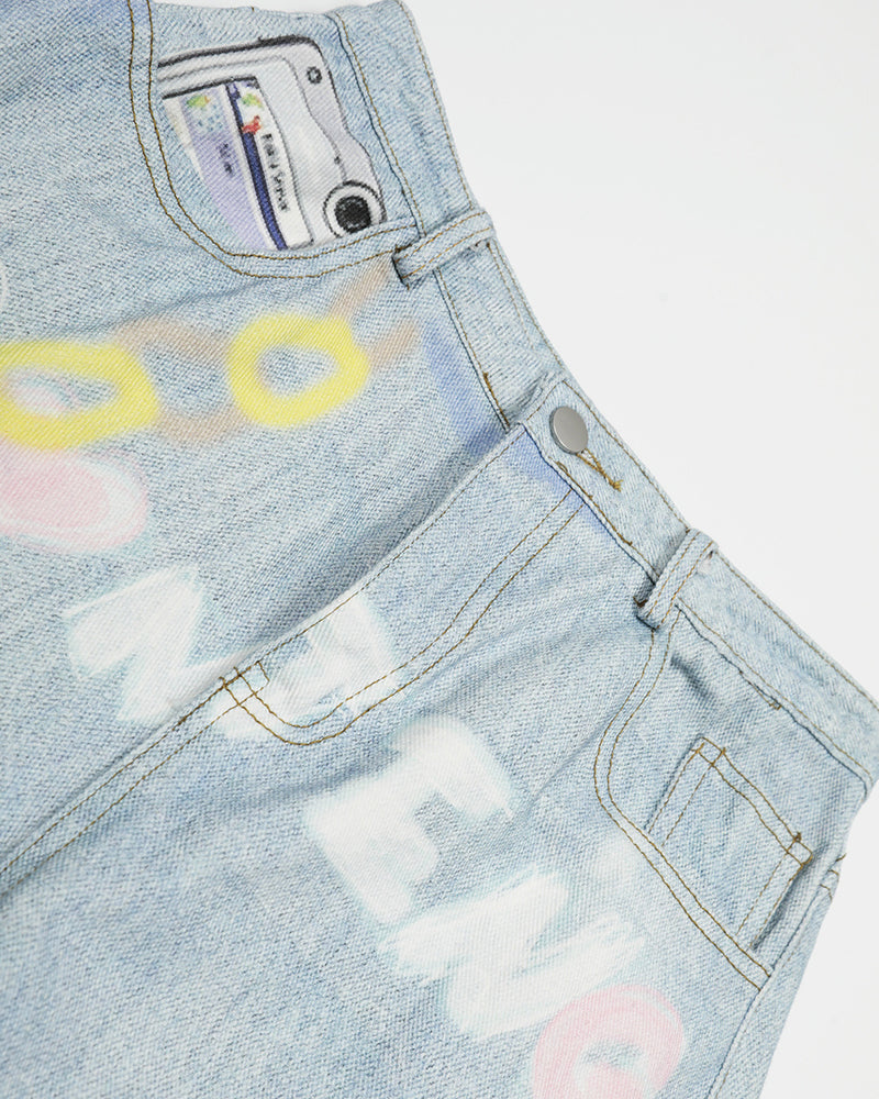 Simple washed jeans