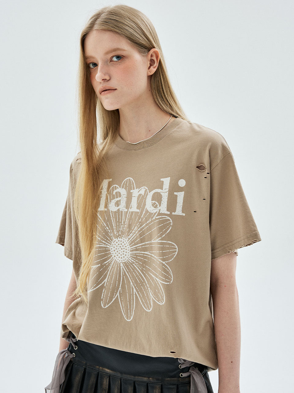 MARDI TSHIRT FLOWERMARDI CRACKED DESTROYED_LATTE BEIGE