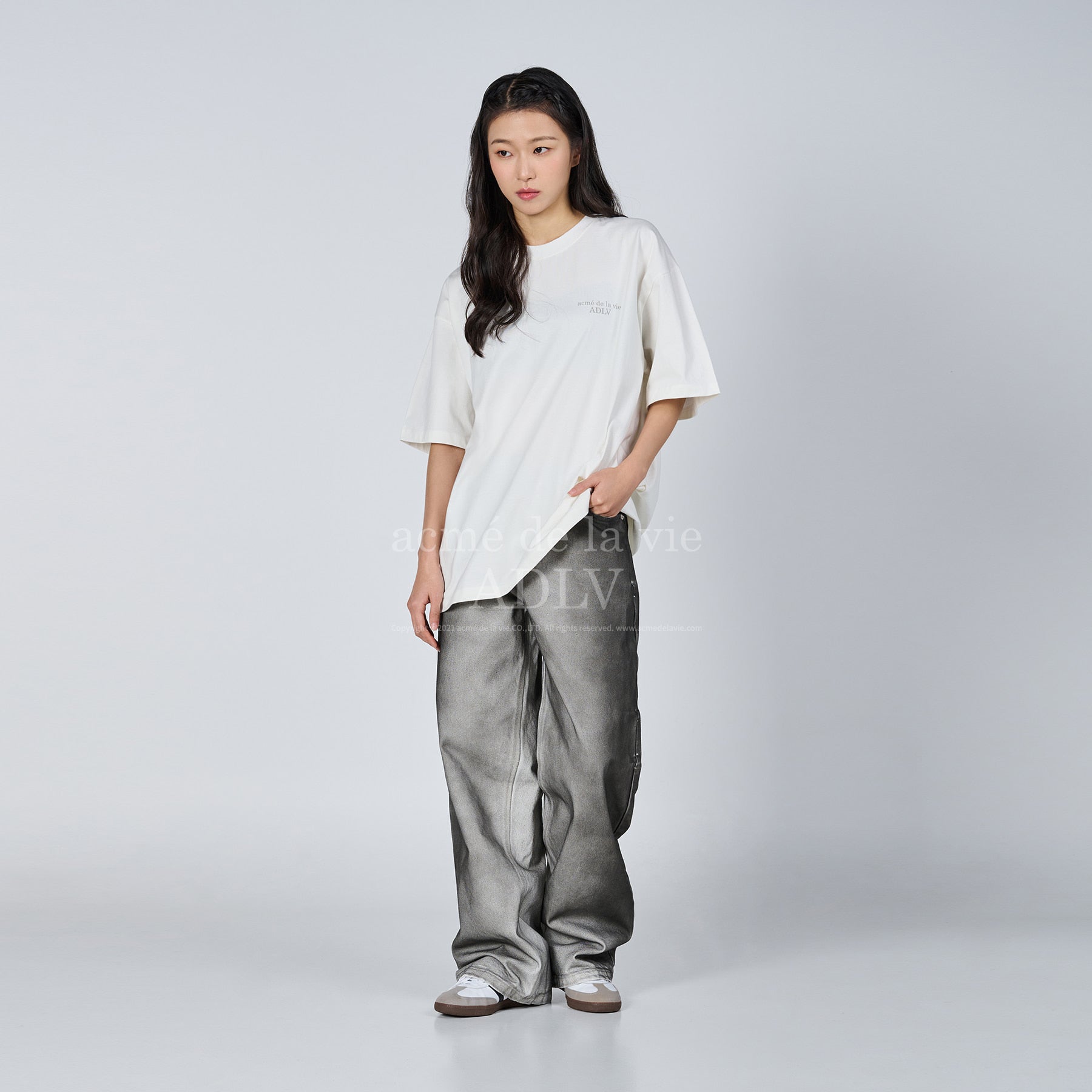 ADLV FUZZY DRAGON ARTWORK SHORT SLEEVE T-SHIRT CREAM