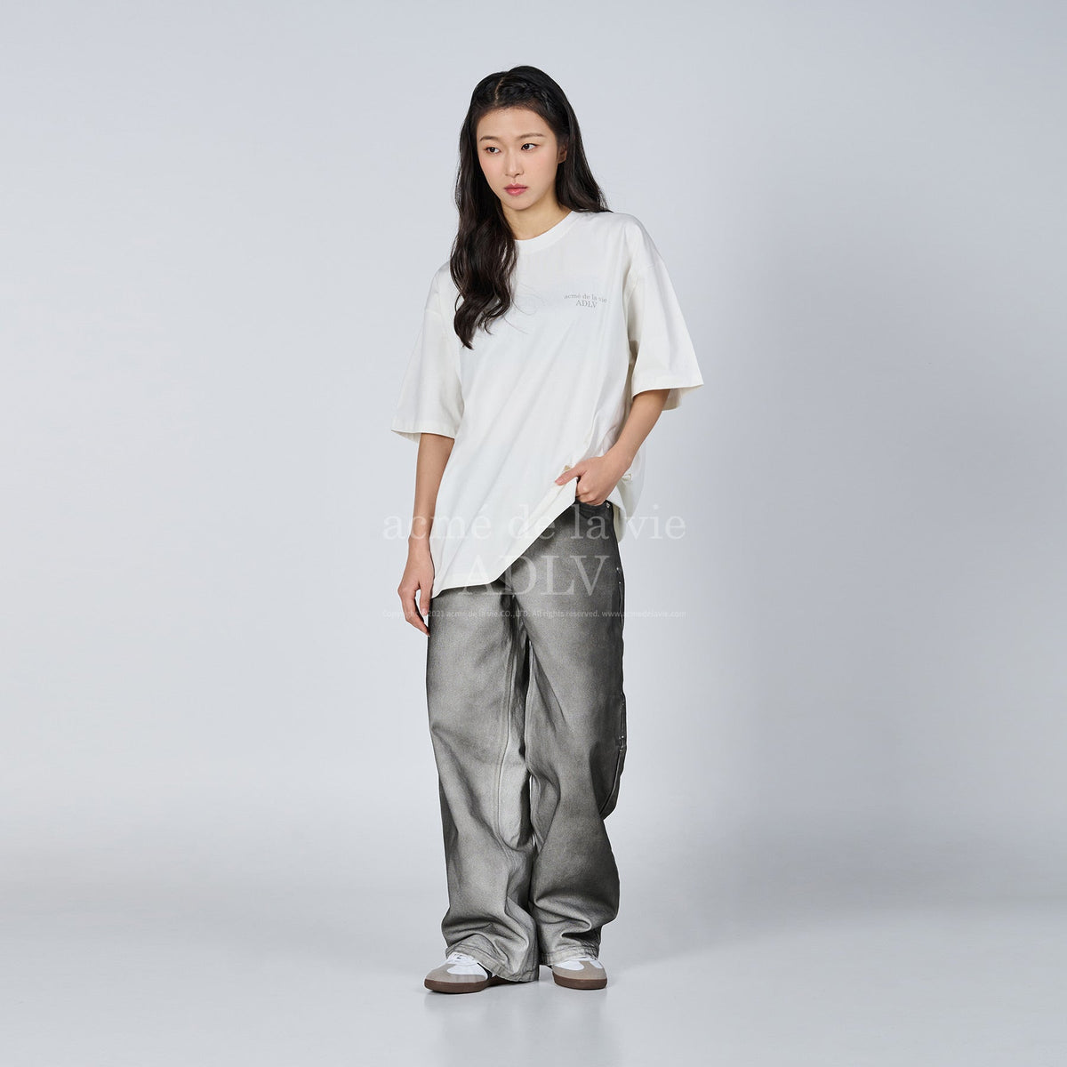 ADLV FUZZY DRAGON ARTWORK SHORT SLEEVE T-SHIRT CREAM