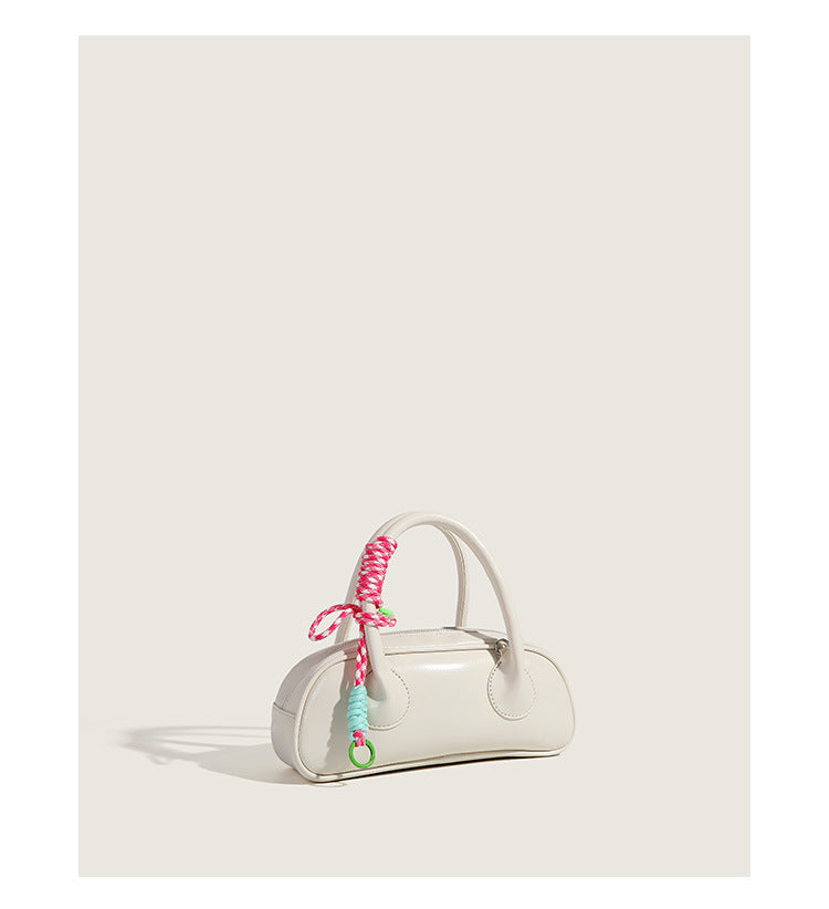 Cute and versatile handbag