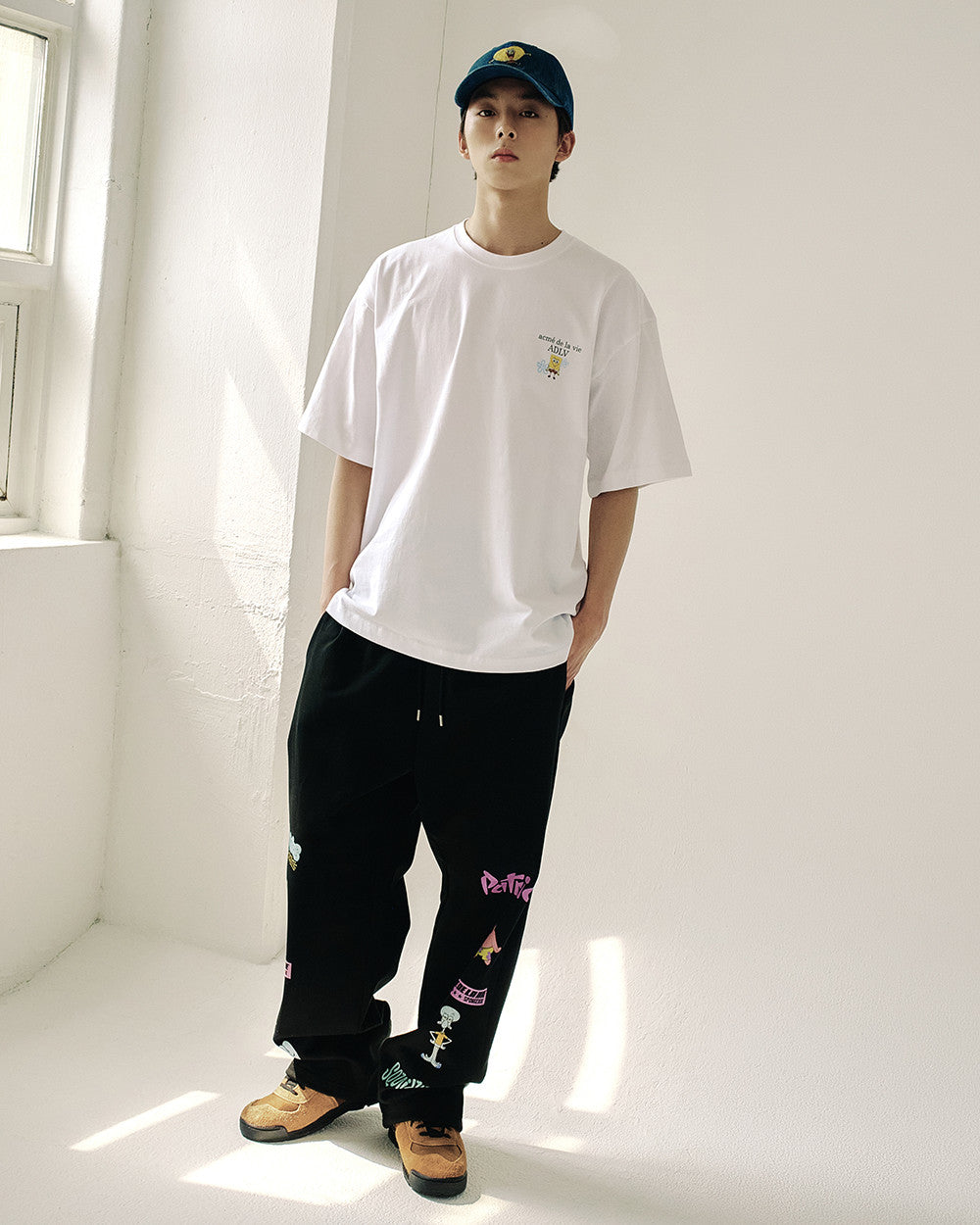ADLV SPONGEBOB BASIC LOGO SHORT SLEEVE T-SHIRT WHITE