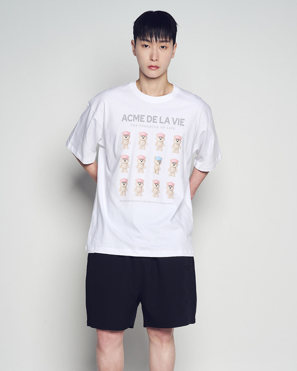 ADLV PLASTIC AC BEAR SHORT SLEEVE T-SHIRT WHITE