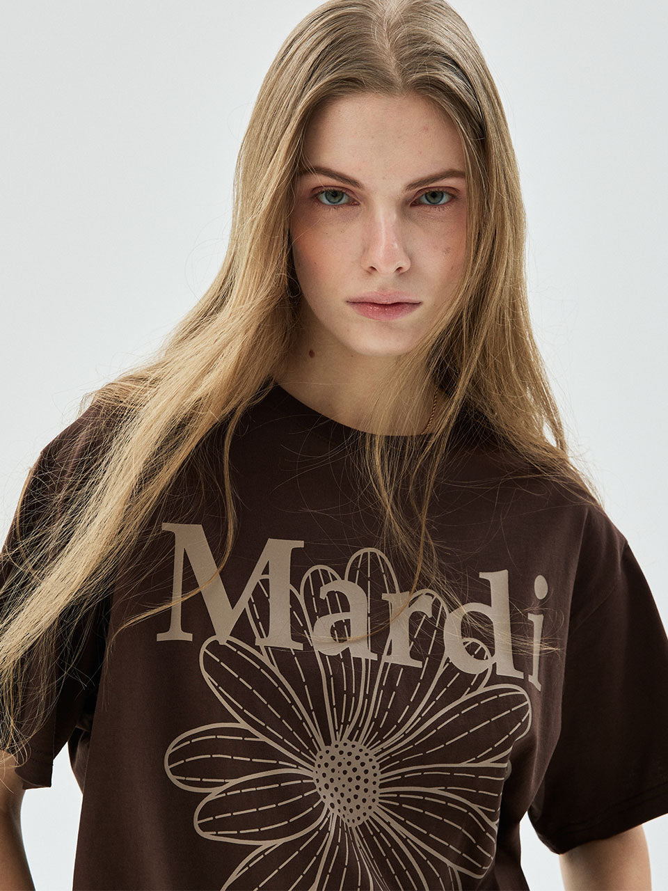 MARDI TSHIRT FLOWERMARDI_BROWN TAUPE