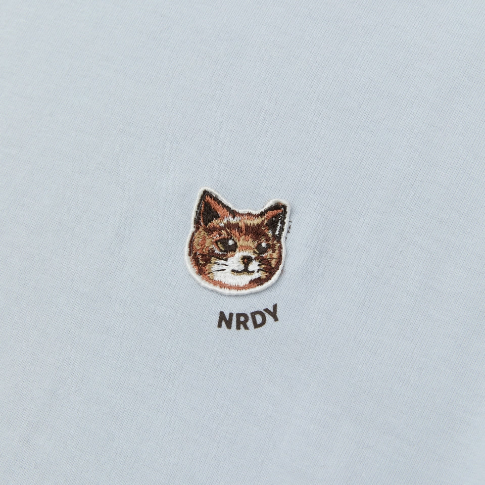 NERDY Handsome Cat Wappen Short Sleeve T-Shirt Soft Blue