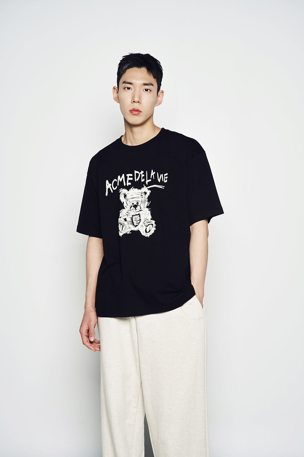 ADLV DRAWING BEAR SHORT SLEEVE T-SHIRT BLACK